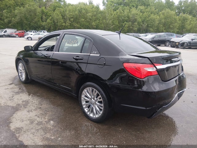 Продаж на аукціоні авто 2012 Chrysler 200 Lx, vin: 1C3CCBAB0CN256523, номер лоту: 44713071