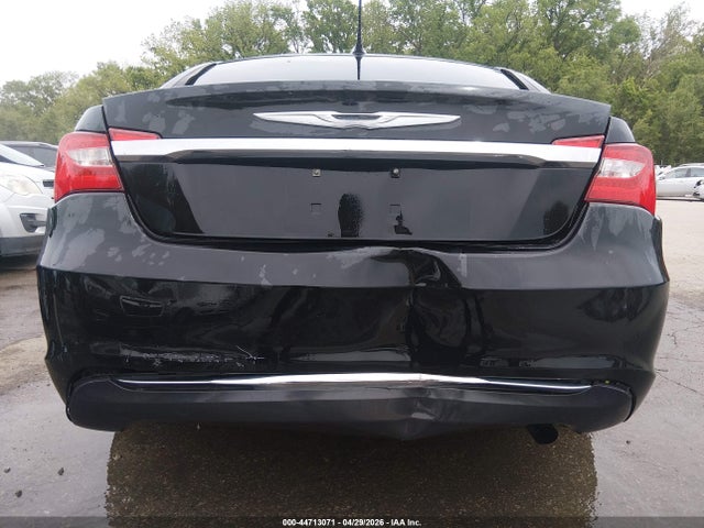 Продаж на аукціоні авто 2012 Chrysler 200 Lx, vin: 1C3CCBAB0CN256523, номер лоту: 44713071