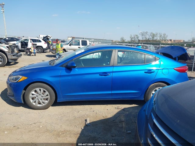 Hyundai ELANTRA SE 2017 KMHD74LFXHU223330 Image 14