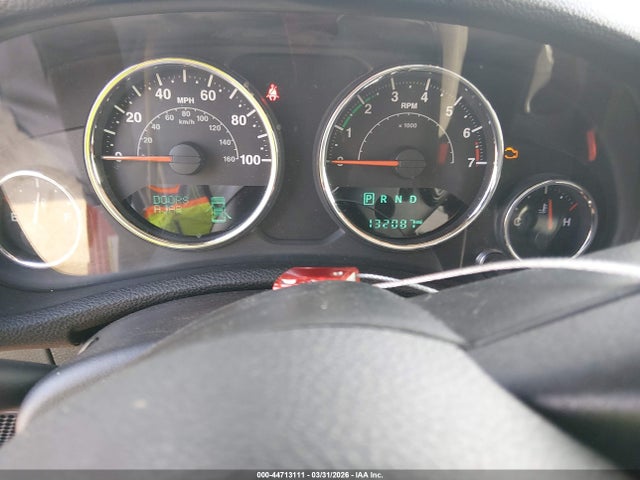 1C4BJWDG5HL529003 Jeep Wrangler Unlimited Sport 4x4