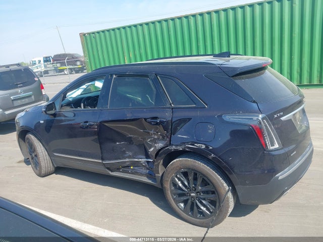44713115 :رقم المزاد ، 1GYKNHRS5MZ125620 vin ، 2021 Cadillac Xt5 Awd Sport مزاد بيع