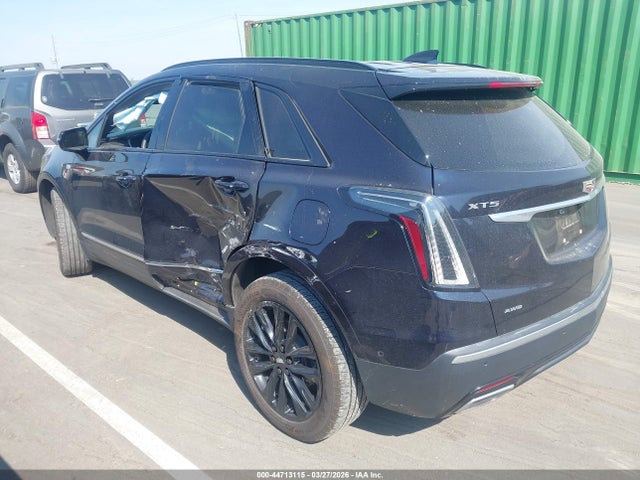 44713115 :رقم المزاد ، 1GYKNHRS5MZ125620 vin ، 2021 Cadillac Xt5 Awd Sport مزاد بيع