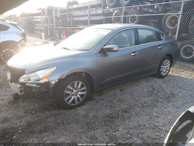 Nissan Altima 2.5 S 2014 1N4AL3AP7EC426952 Image 2