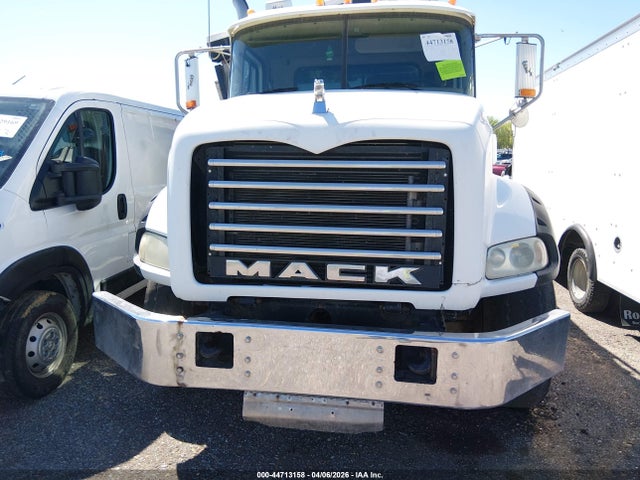 2006 Mack 700 Ct700 მანქანა იყიდება აუქციონზე, vin: 1M2AL01C26M001619, აუქციონის ნომერი: 44713158