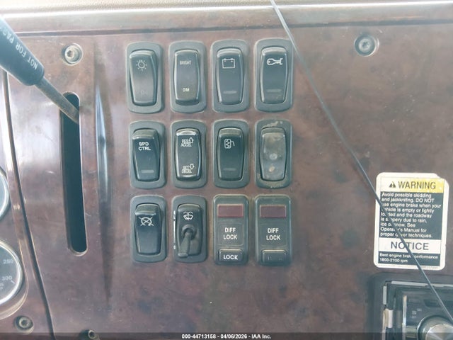 2006 Mack 700 Ct700 მანქანა იყიდება აუქციონზე, vin: 1M2AL01C26M001619, აუქციონის ნომერი: 44713158