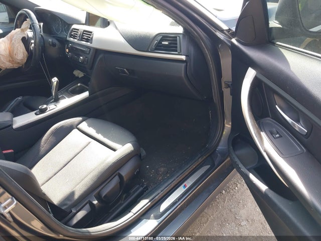 2015 BMW 320I WBA3B1C51FP831153 Photo 4