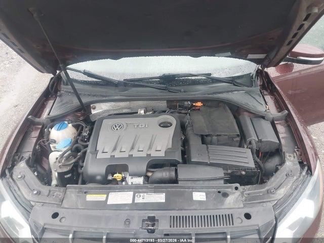 2014 Volkswagen Passat 2.0l Tdi Se მანქანა იყიდება აუქციონზე, vin: 1VWBN7A33EC064709, აუქციონის ნომერი: 44713193