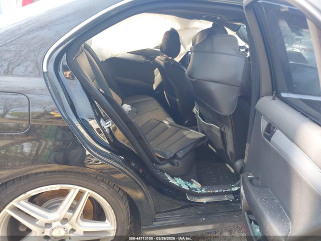 44713198 :رقم المزاد ، WDDGF5EB3BR159894 vin ، 2011 Mercedes-benz C 300 Sport مزاد بيع