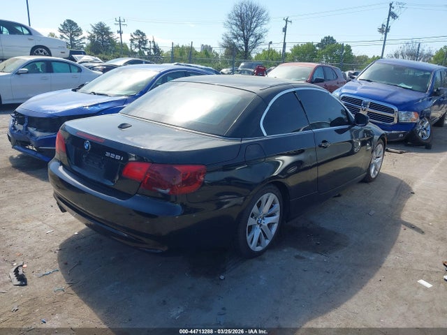 2011 Bmw 328i მანქანა იყიდება აუქციონზე, vin: WBADW7C5XBE545741, აუქციონის ნომერი: 44713288