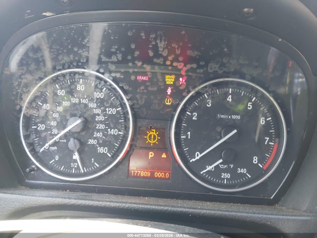 2011 Bmw 328i მანქანა იყიდება აუქციონზე, vin: WBADW7C5XBE545741, აუქციონის ნომერი: 44713288