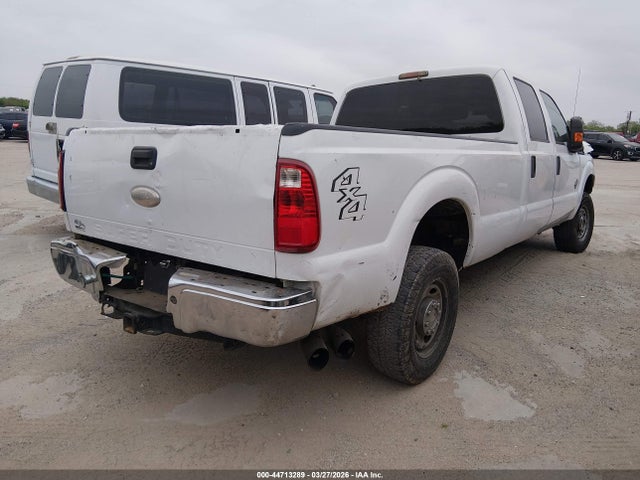 2011 FORD F-250 1FT7W2BT1BED07554 Photo 3