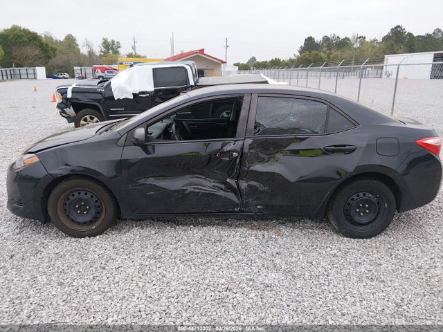 2018 TOYOTA COROLLA 2T1BURHE6JC095351 Photo 5