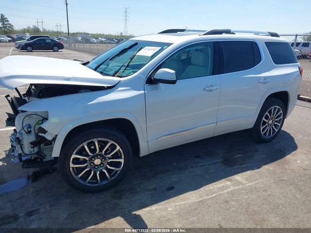 44713322 :رقم المزاد ، 1GKKNPLS7LZ201821 vin ، 2020 Gmc Acadia Fwd Denali مزاد بيع
