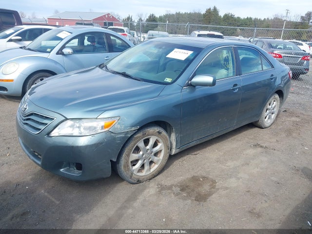 2010 TOYOTA CAMRY 4T1BF3EK3AU555825 Photo 1