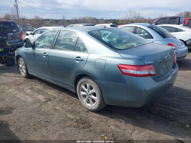 2010 TOYOTA CAMRY 4T1BF3EK3AU555825 Photo 2
