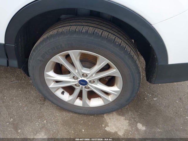1FMCU0G93HUC97075 Ford ESCAPE SE