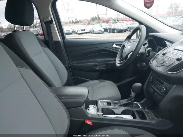 1FMCU0G93HUC97075 Ford ESCAPE SE
