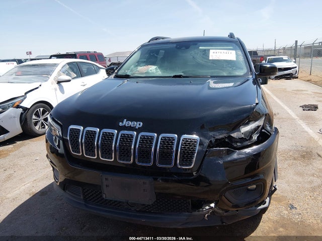 2022 Jeep Cherokee Latitude Lux 4x4 მანქანა იყიდება აუქციონზე, vin: 1C4PJMMX2ND513079, აუქციონის ნომერი: 44713411