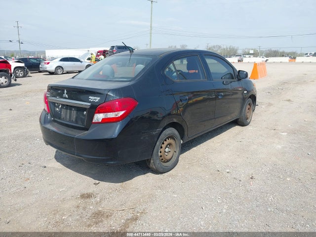 2018 MITSUBISHI MIRAGE G4 ML32F3FJ6JHF15277 Photo 3