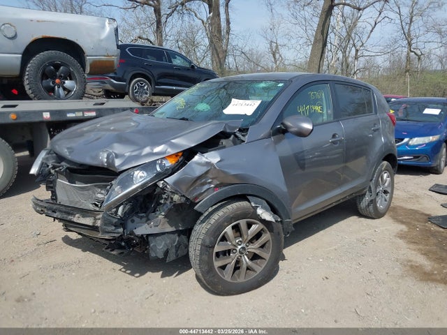 44713442 :رقم المزاد ، KNDPB3AC3F7757879 vin ، 2015 Kia Sportage Lx مزاد بيع