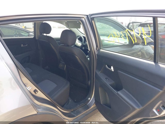44713442 :رقم المزاد ، KNDPB3AC3F7757879 vin ، 2015 Kia Sportage Lx مزاد بيع