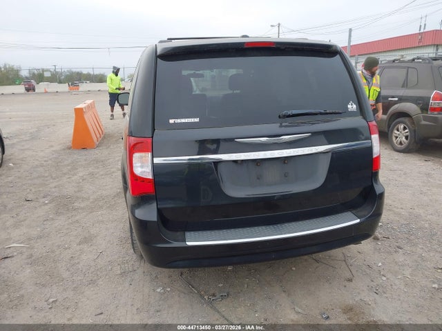 44713450 :رقم المزاد ، 2A4RR8DG9BR666747 vin ، 2011 Chrysler Town & Country Touring-l مزاد بيع