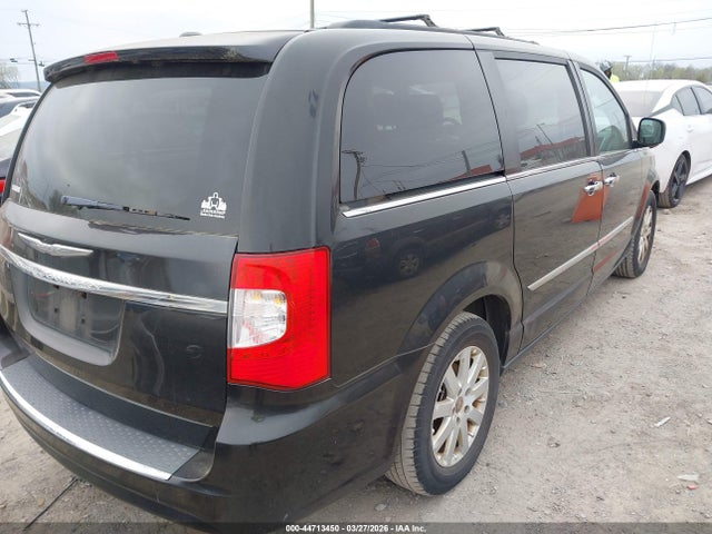 44713450 :رقم المزاد ، 2A4RR8DG9BR666747 vin ، 2011 Chrysler Town & Country Touring-l مزاد بيع