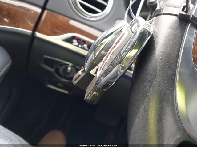 2014 MERCEDES-BENZ S 550 WDDUG8FB5EA060710 Photo 10