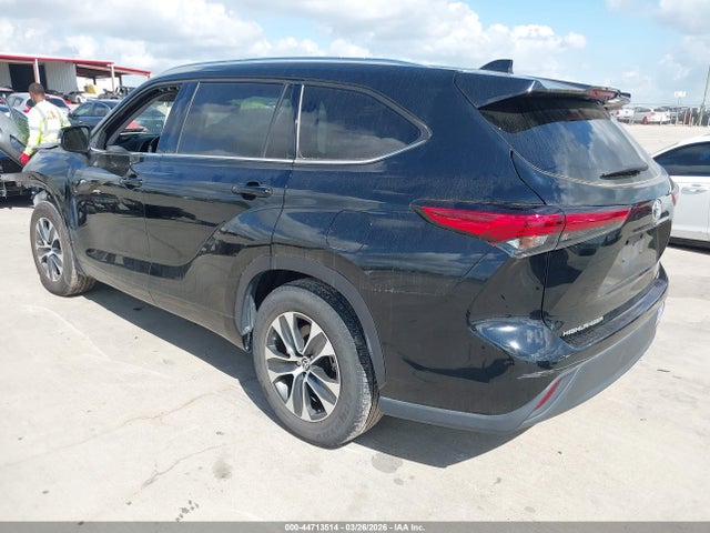 5TDGZRAH4MS527748 Toyota Highlander Xle