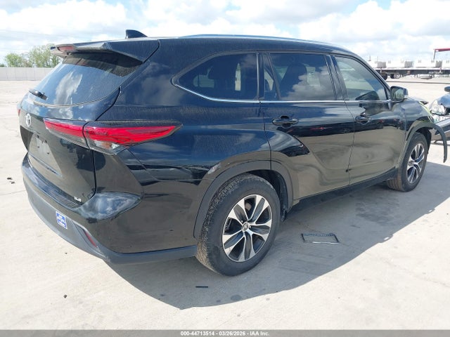 5TDGZRAH4MS527748 Toyota Highlander Xle