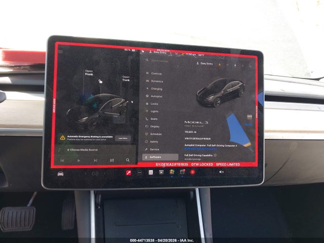 44713538 :رقم المزاد ، 5YJ3E1EA2JF151835 vin ، 2018 Tesla Model 3 Long Range/mid Range مزاد بيع