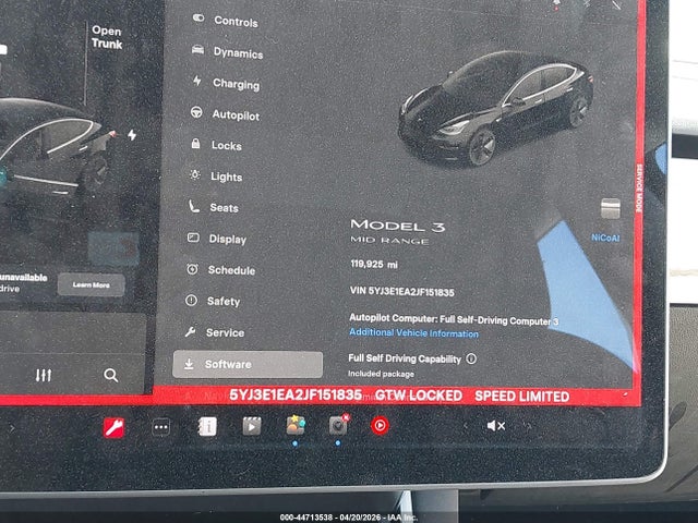 44713538 :رقم المزاد ، 5YJ3E1EA2JF151835 vin ، 2018 Tesla Model 3 Long Range/mid Range مزاد بيع
