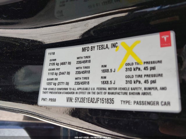 44713538 :رقم المزاد ، 5YJ3E1EA2JF151835 vin ، 2018 Tesla Model 3 Long Range/mid Range مزاد بيع
