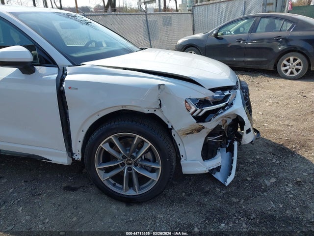 Продажа на аукционе авто 2025 Audi Q3 Premium 45 Tfsi S Line Quattro Tiptronic, vin: WA1DECF38S1078572, номер лота: 44713555