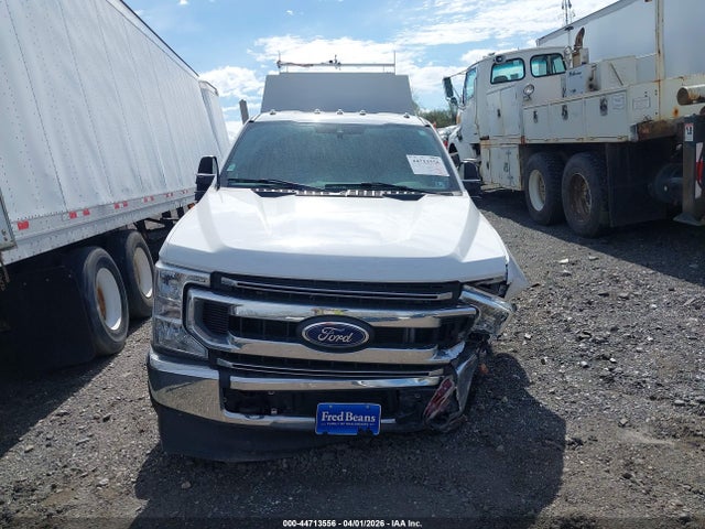 Ford F-350 Chassis Xl 2022 1FD8W3F6XNEC38099 Image 12