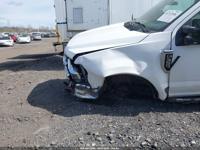 Ford F-350 Chassis Xl 2022 1FD8W3F6XNEC38099 Image 6