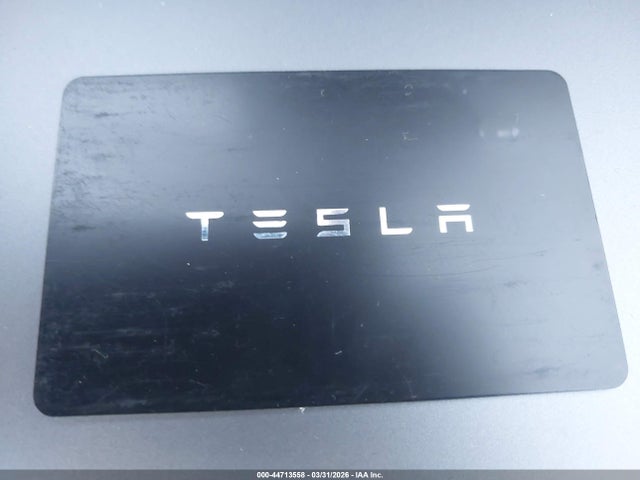 44713558 :رقم المزاد ، 7SAYGDEE8SF308714 vin ، 2025 Tesla Model Y Long Range Dual Motor All-wheel Drive مزاد بيع