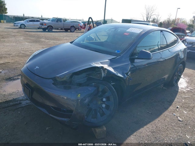 44713558 :رقم المزاد ، 7SAYGDEE8SF308714 vin ، 2025 Tesla Model Y Long Range Dual Motor All-wheel Drive مزاد بيع