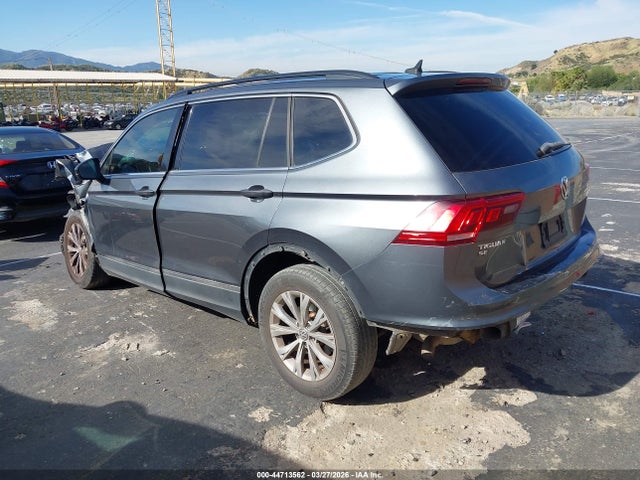 Продажа на аукционе авто 2018 Volkswagen Tiguan 2.0t Se/2.0t Sel, vin: 3VV3B7AX4JM077921, номер лота: 44713562