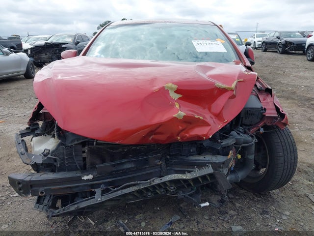 44713576 :رقم المزاد ، 5NPDH4AE1DH295100 vin ، 2013 Hyundai Elantra Limited مزاد بيع