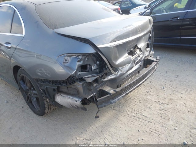 Продажа на аукционе авто 2017 Mercedes-benz E 300, vin: WDDZF4JB9HA196867, номер лота: 44713640