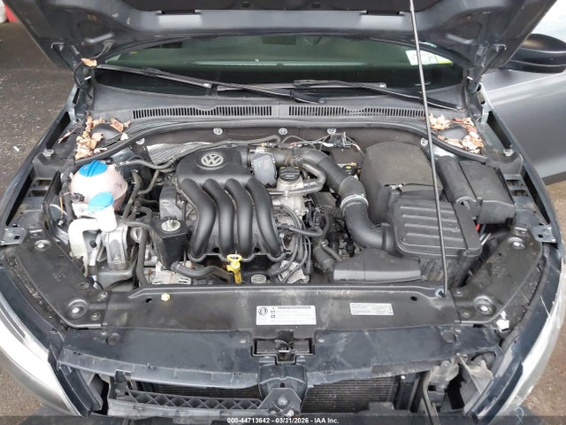 44713642 :رقم المزاد ، 3VW2K7AJ7EM240540 vin ، 2014 Volkswagen Jetta 2.0l S مزاد بيع