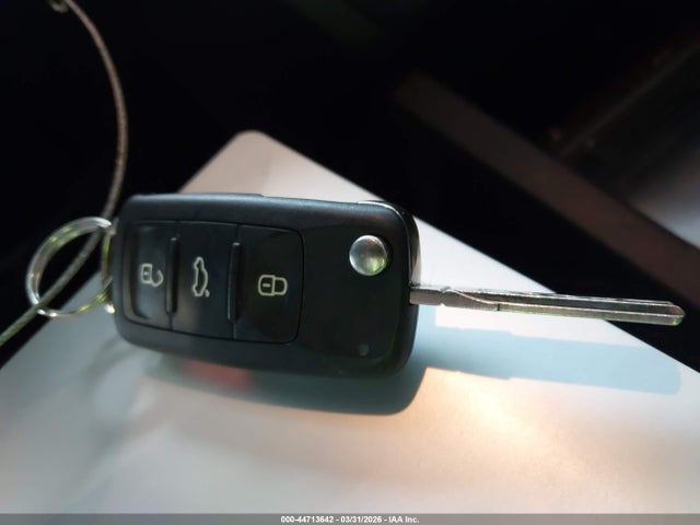 44713642 :رقم المزاد ، 3VW2K7AJ7EM240540 vin ، 2014 Volkswagen Jetta 2.0l S مزاد بيع