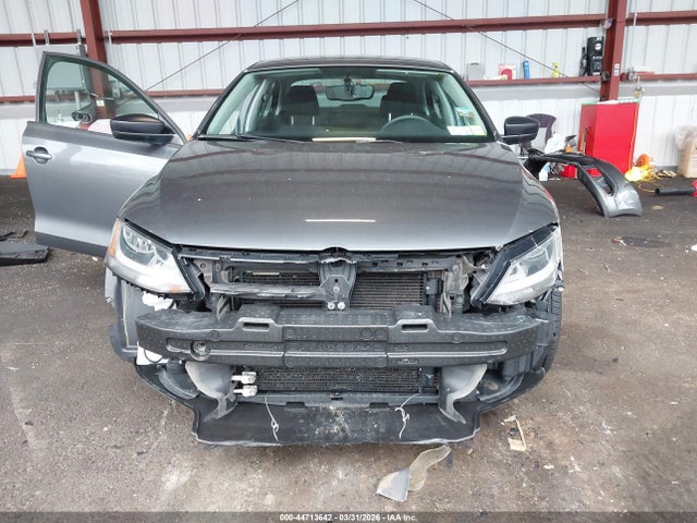 44713642 :رقم المزاد ، 3VW2K7AJ7EM240540 vin ، 2014 Volkswagen Jetta 2.0l S مزاد بيع