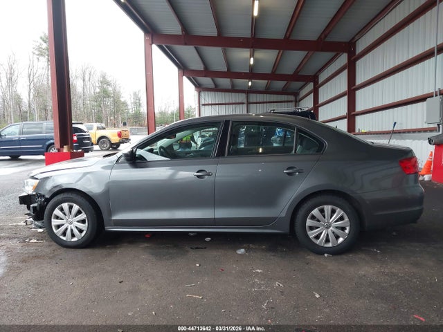 44713642 :رقم المزاد ، 3VW2K7AJ7EM240540 vin ، 2014 Volkswagen Jetta 2.0l S مزاد بيع