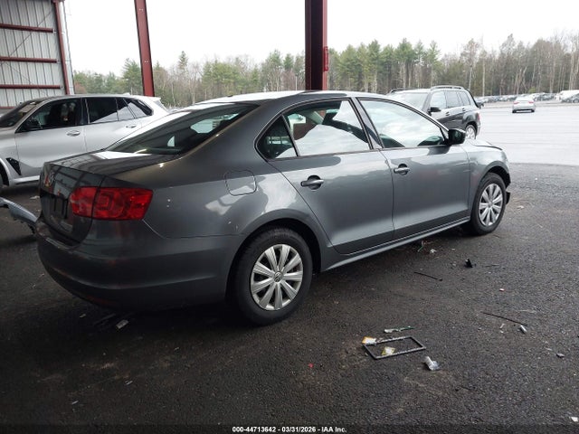 44713642 :رقم المزاد ، 3VW2K7AJ7EM240540 vin ، 2014 Volkswagen Jetta 2.0l S مزاد بيع