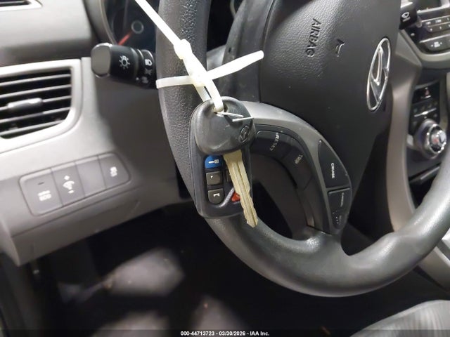 44713723 :رقم المزاد ، 5NPDH4AE9DH262930 vin ، 2013 Hyundai Elantra Gls مزاد بيع