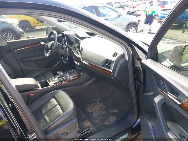 Продаж на аукціоні авто 2018 Audi Q5 2.0t Premium/2.0t Tech Premium, vin: WA1BNAFY4J2076477, номер лоту: 44713757