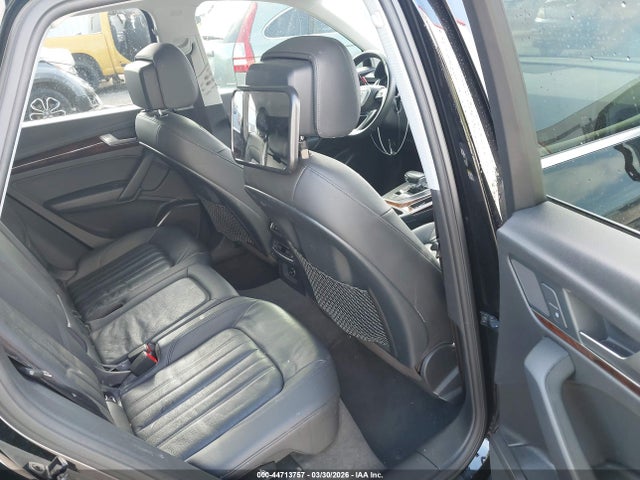 Продаж на аукціоні авто 2018 Audi Q5 2.0t Premium/2.0t Tech Premium, vin: WA1BNAFY4J2076477, номер лоту: 44713757