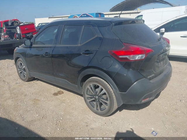 3N1CP5CUXKL494865 Nissan KICKS SV
